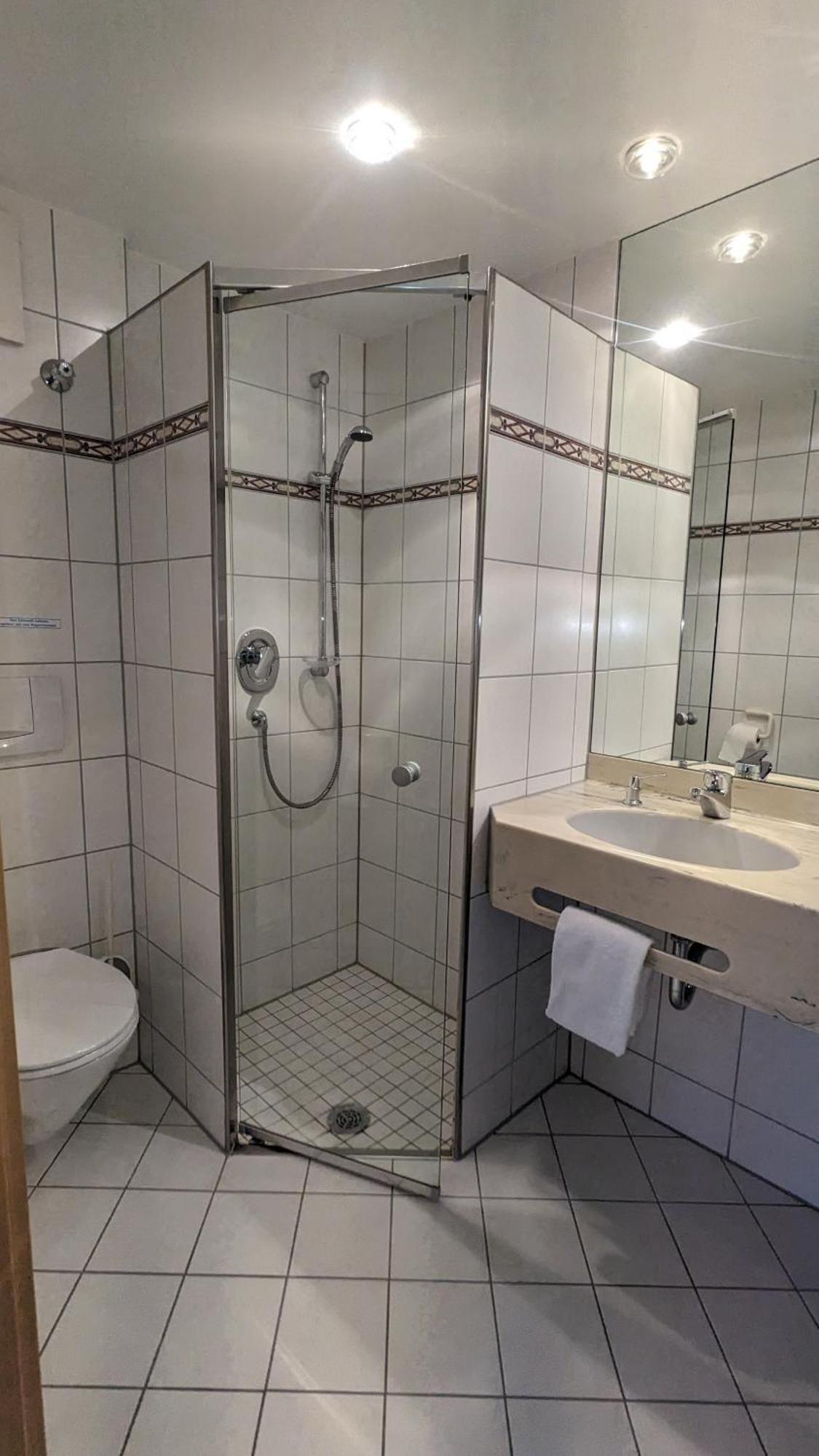 Hotel Gasthof Lang Balingen Eksteriør billede